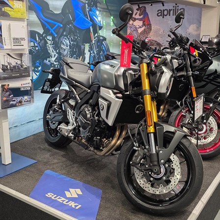GSX-8T & GSX-8TT