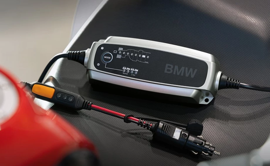 17 % AUF DAS BATTERIELADEGERÄT PLUS * Bild 1: 17 % AUF DAS BATTERIELADEGERÄT PLUS *