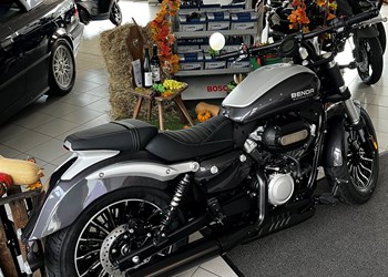 frisch eingetroffen - 125er Rock von Benda Dunkelgrau / Silber