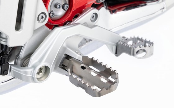 Fußrasten-Set ULTIMATE für die BMW R 12 G/S - Bild 3