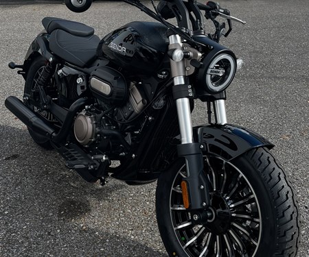 frisch eingetroffen - 125er Rock von Benda in Schwarz