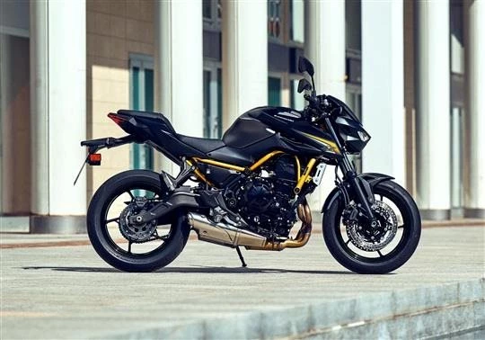 Die neue Kawasaki Z650 S – noch schärfer, noch stylisher, noch mehr im Spotlight Bild 3: Die neue Kawasaki Z650 S – noch schärfer, noch stylisher, noch mehr im Spotlight