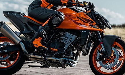 2024 KTM 990 DUKE