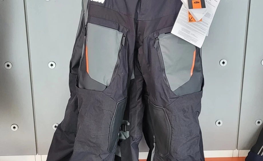 SNEAK PEEK: KTM POWERWEAR 2026  Bild 7: SNEAK PEEK: KTM POWERWEAR 2026
