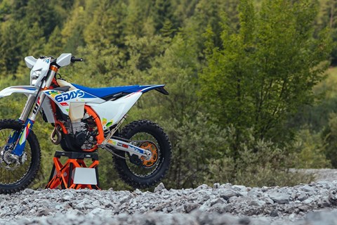 KTM GROUP-News: 2026 KTM 450 EXC-F 6DAYS