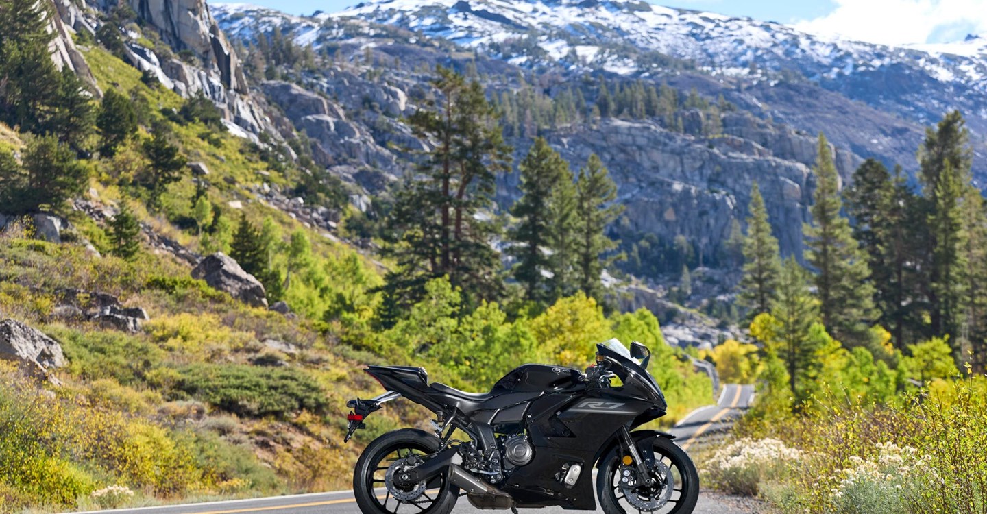 Die brandneue Yamaha R7 - 100% Supersport