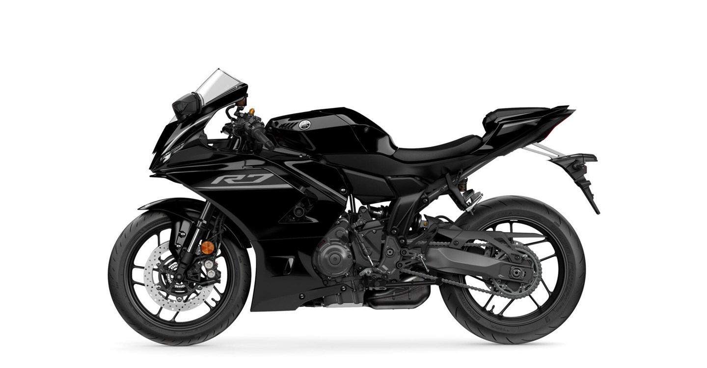Die brandneue Yamaha R7 - 100% Supersport