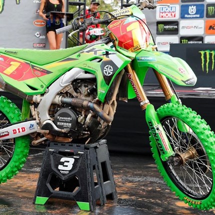 NEWS Kawasaki Motocross Testtag!
