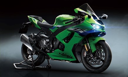 DIE NEUE KAWASAKI NINJA ZX-10R MIT RADIKAL NEUER AERODYNAMIK