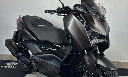 NEWS| XMAX 300 Tech MAX+ Vorführer geht in den Verkauf