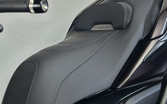 NEWS| XMAX 300 Tech MAX+ Vorführer geht in den Verkauf - Bild 10