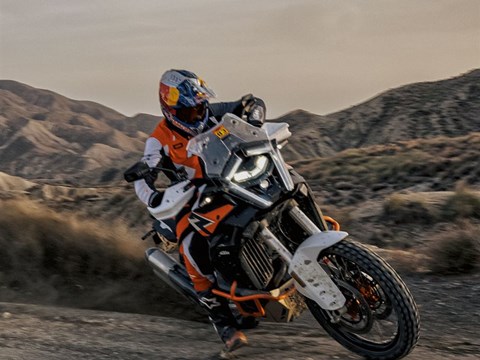 2026 KTM 1390 Super Adventure R