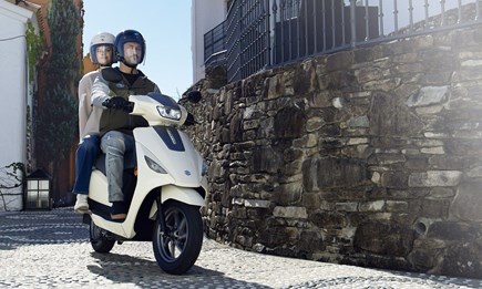 e-Address – Spot on! Ganz easy, voll elektrisch