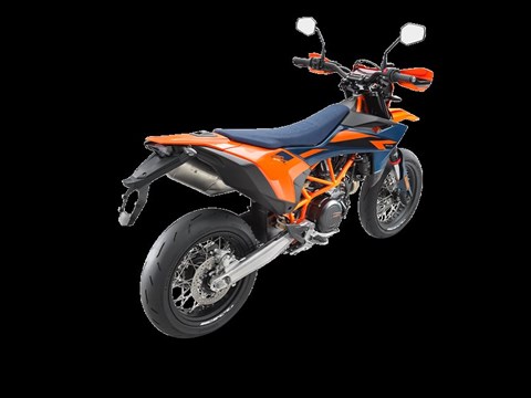 2026 KTM 690 SMC R