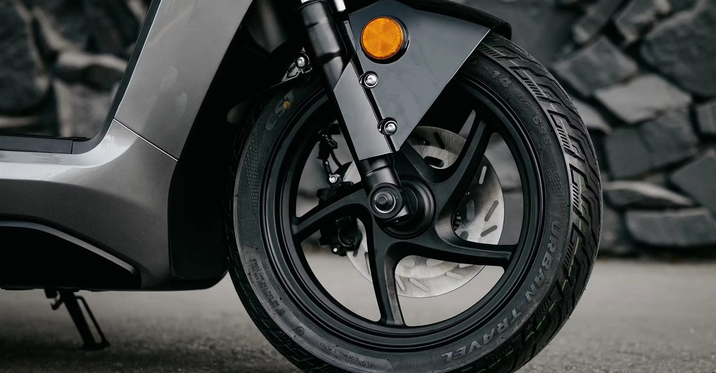 Zero LS1 - 100 km/h, 5.185 €, 100% elektrisch!