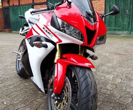 Honda CBR 600 RR PC40 im Topzustand!