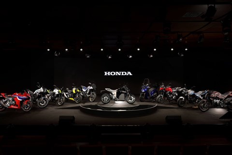 Andreas Schmidinger e.U.-News: Glanzvolles Honda Line-up zur EICMA-Messe 2025