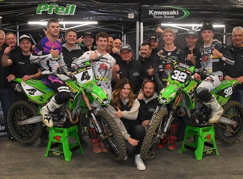 41. ADAC SUPERCROSS STUTTGART - ZWEI PODESTPLÄTZE TEAM KAWASAKI MOTUL PFEIL