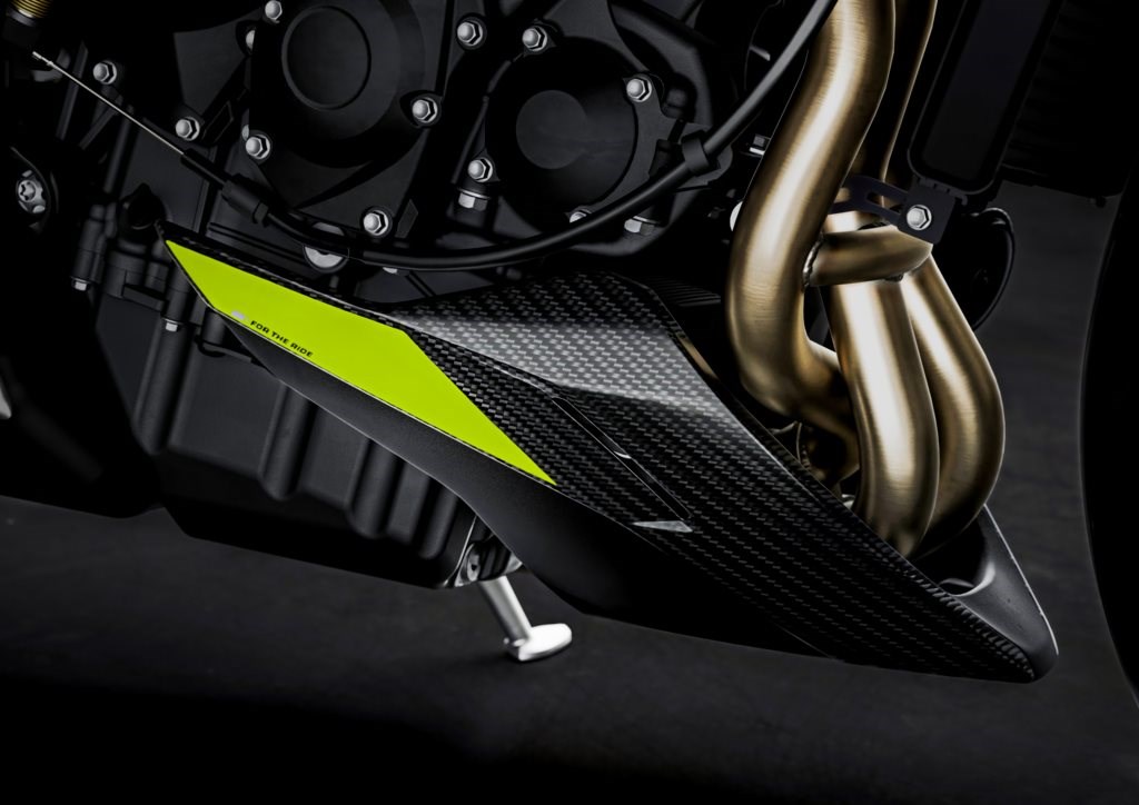 Brandneu: Triumph Street Triple Moto2 und RX