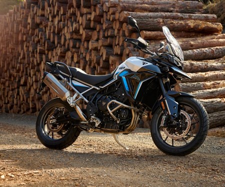 Triumph Tiger 900 Alpine und Desert Edition