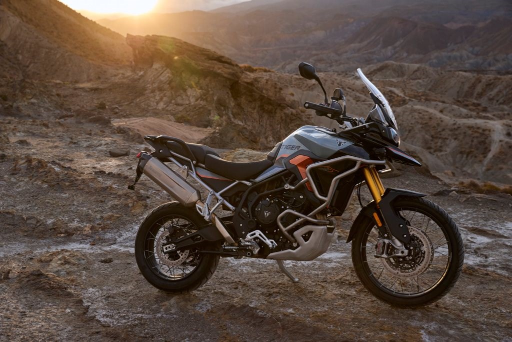 Triumph Tiger 900 Alpine und Desert Edition