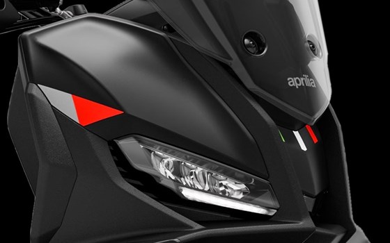 Aprilia SR GT 400 - Der Crossover-Scooter! - Bild 10