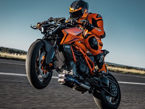 2025 KTM 1390 Super Duke R