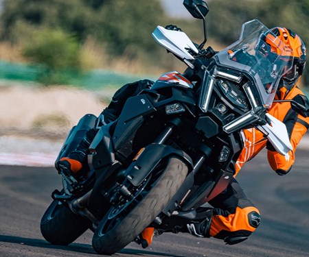2026 KTM 1390 Super Adventure S