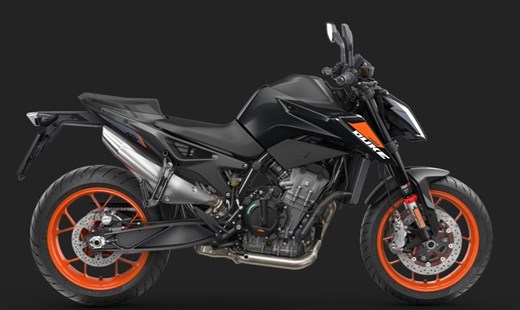 Die neue KTM 790 DUKE 2026 in Schwarz – die dunkle Seite der Präzision!