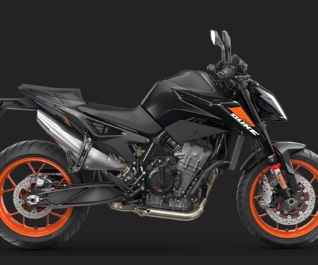 Die neue KTM 790 DUKE 2026 in Schwarz – die dunkle Seite der Präzision!
