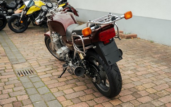 Honda SEVENFIFTY gebraucht - Bild 3