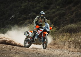 SORGENFREI MIT DER KTM-GARANTIE Bei KTM bieten wir mehr als Abenteuer, Spannung und Adrenalin. Unsere Motorräder sind auf unübertroffene Leistung, Zuverlässig ... Weiter >>