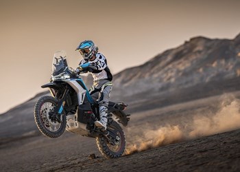 CFMOTO 1000MT-X 2026