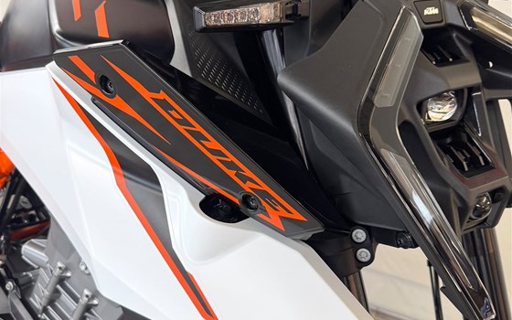 SIE IST DA! - Bild 2