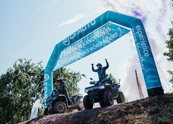 ATV auf Dauerbetrieb CF Moto 850