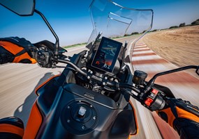 KTM Tech Guide KTM existiert, um einzigartige Motorräder zu bauen, ganz READY TO RACE. Für die Leistung und den Nervenkitzel jedoch ist hochm ... Weiter >>