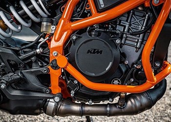 RÜCKRUF FÜR KTM 390 DUKE (2024–2026), KTM 390 ENDURO R, SMC R, ADVENTURE R UND X (2025–2026)