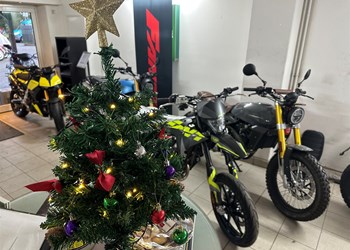 Euch allen Frohe Weihnachten & ATT-Berlin Fantic & Rieju News & Öffnungszeiten in der Weihnachtszeit!