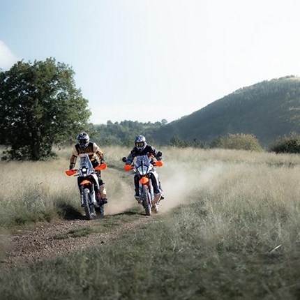 KTM NEWS 2026 KTM EUROPE ADVENTURE RALLY TO CHASE THE ULTIMATE IN UMBRIA Profil anzeigen Consult the calendar! The days and destination ... Next >>