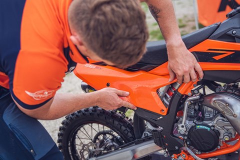 KTM GROUP-News: ANLEITUNGEN & WARTUNG