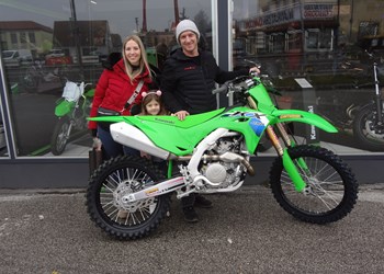 Übergabe einer Kawasaki KX 250!