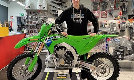 Michael und seine neue Kawasaki KX 250!