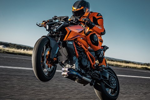 KTM GROUP-News: 2026 KTM 1390 Super Duke R