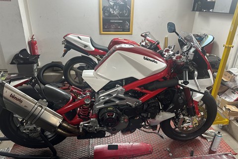 A.T.T.-Tiedemann-Motorräder e.Kfm-News: In 4 Wochen beginnt die neue Saison. ATT Werkstatt für Ducati-MV Agusta-Benelli-Bimota-Fantic & Rieju Motorräder!