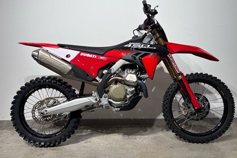 Hauthaler Vertriebs GmbH-News: Ducati Desmo 450MX Factory Edition lagernd und prompt verfügbar!
