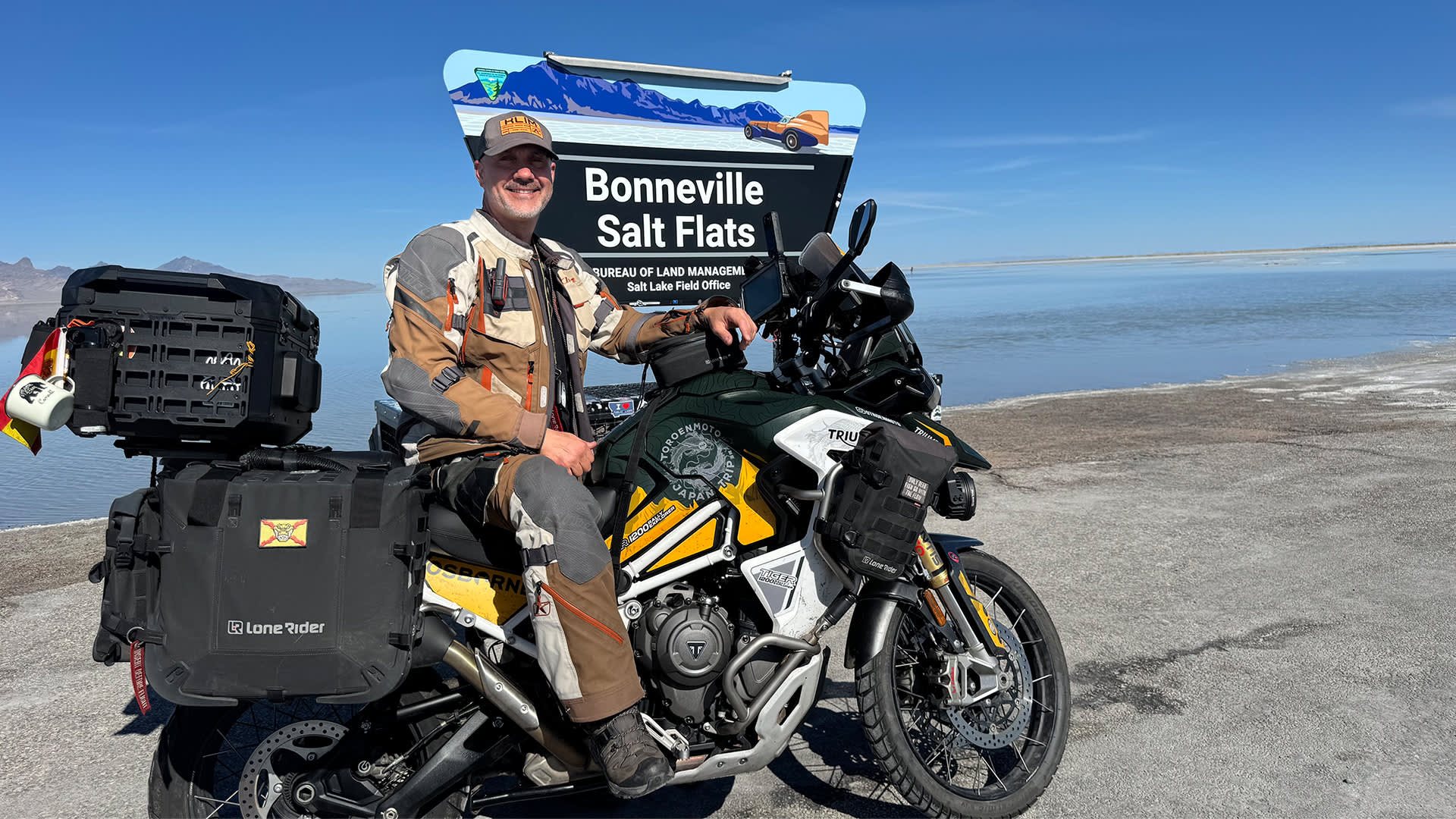 Encuentro con @OtroEnMoto en Triumph Madrid el 22 de enero