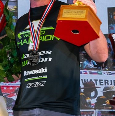 Jet Ski „Win-Win“ für Kawasaki Piloten