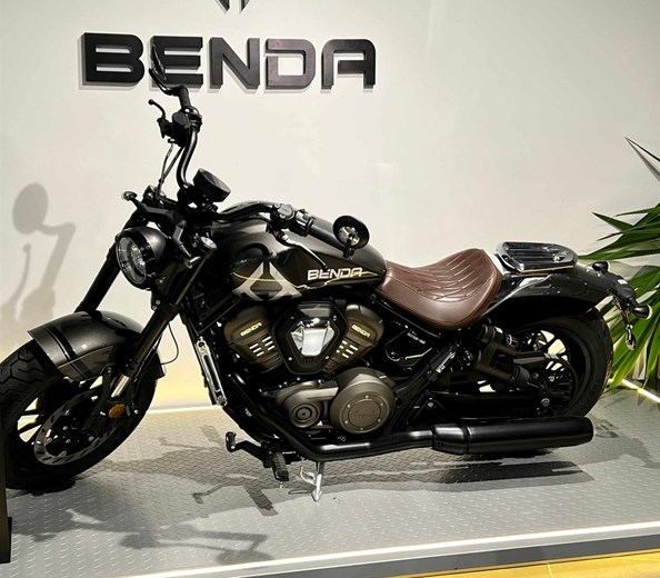 BENDA ROCK 707 
 Die neue Benda Rock 707 
Life am 28.03.2026 bei uns anzuschauen! 
Open House, alle sind herzlich eingeladen!
.... sie wird Mitte/Ende 2026 b ...