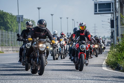 MOTO WARMUTH GMBH-News: Audi × Ducati – WE RIDE AS ONE 2026