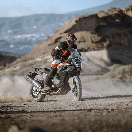 2027 ktm 1390 super adventure s evo MORE IS MORE
2027 ktm 1390 super adventure s evo
THE LONG DISTANCE BEAST
2024 KTM 1290 SUPER DUKE GT
BEHAVE SOMEWHERE ELSE
202 ... Next >>